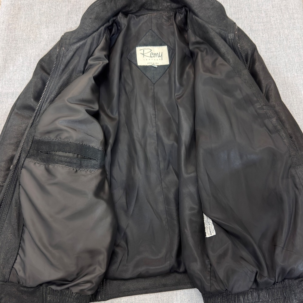 Remy Leather Mens Black Bomber Jacket Made in USA Vintage Size Medium - Picture 9 of 12